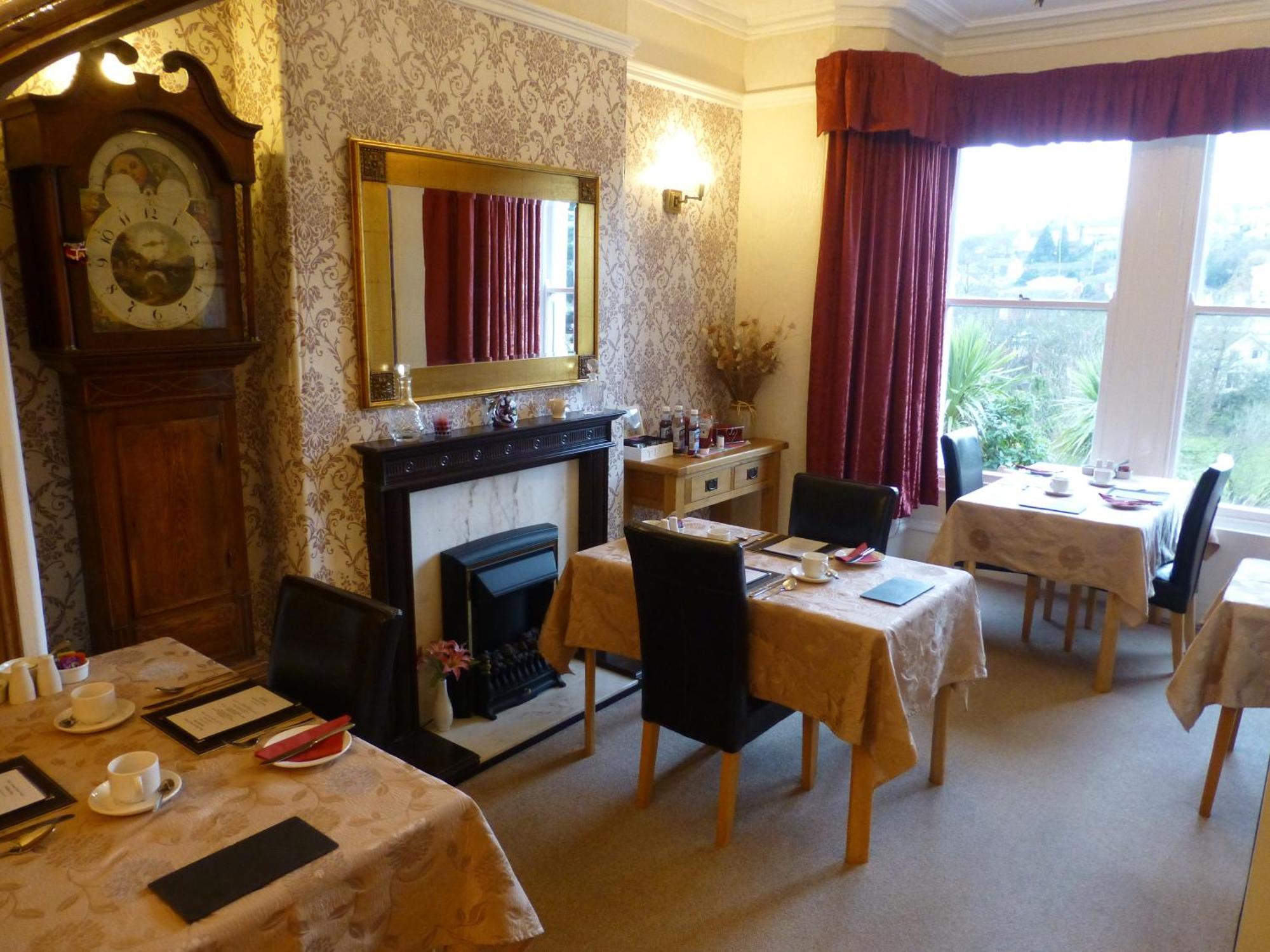 Bryn Derwen Guest House Conwy Dış mekan fotoğraf